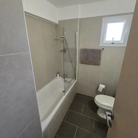 Апартаменты Thea Court 3 - E *